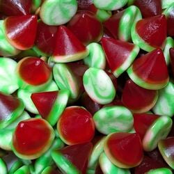 Cône  fraise. Bonbon gélifié